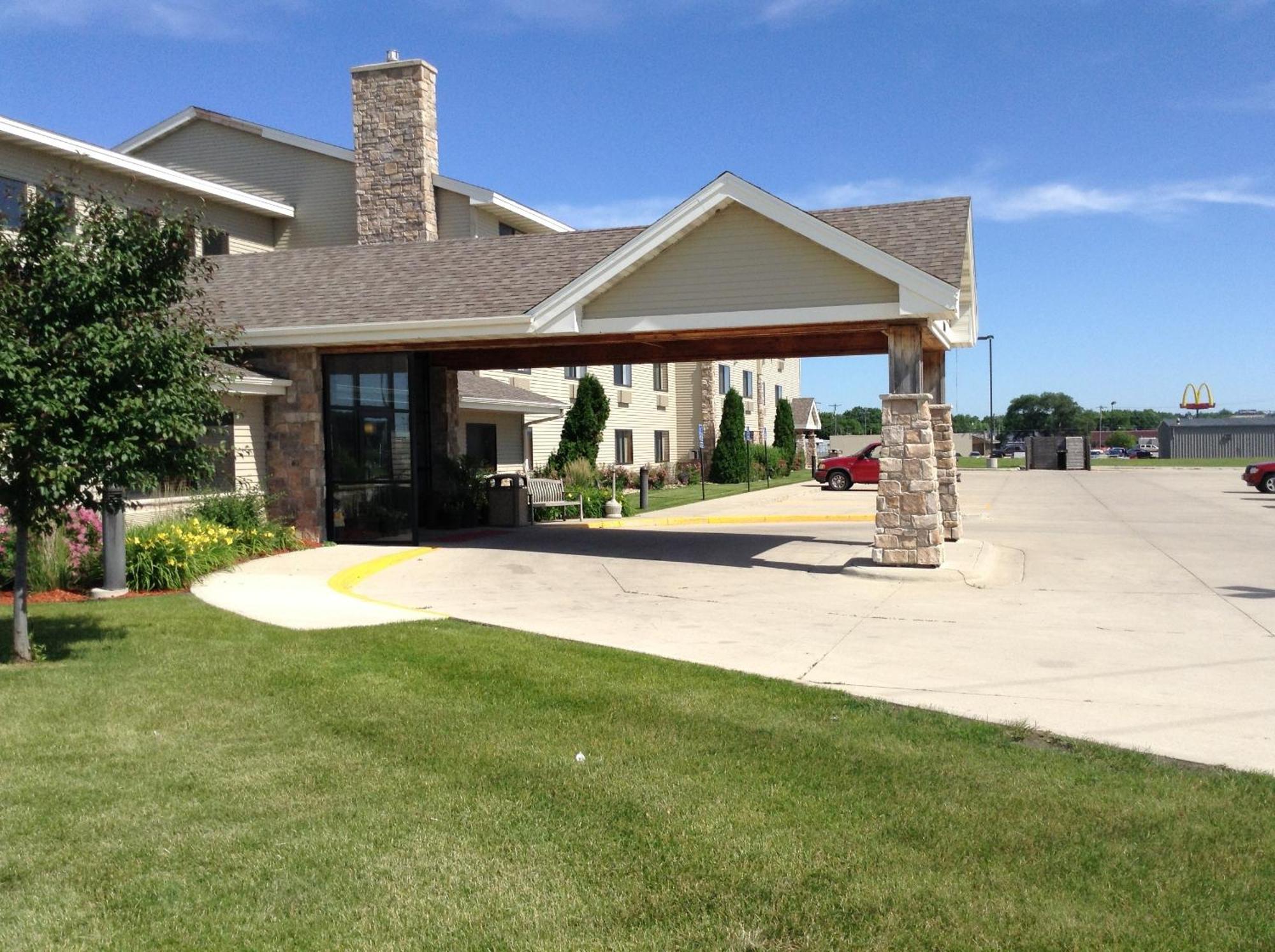 Americinn By Wyndham Fort Dodge Exterior foto